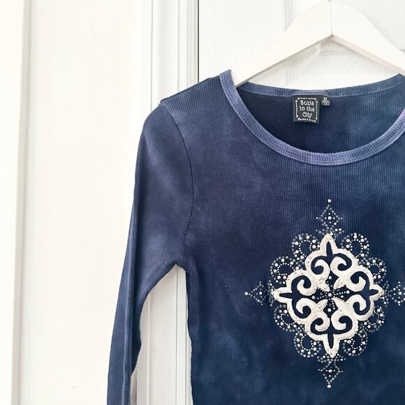 Suzie In The City Navy Blue Tie Dye White Cross Center Design Vtg Y2K Top Medium - Picture 2 of 10